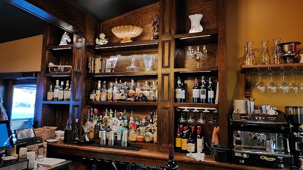 Vinnie's Neighborhood Italian South 1