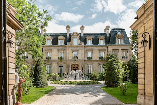 Saint James Paris