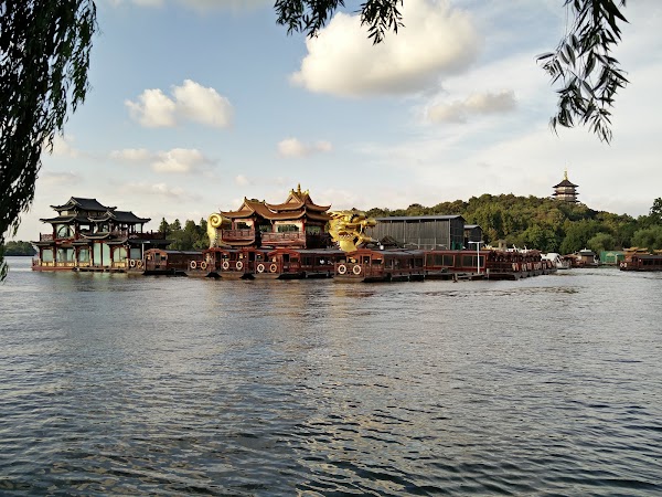 West Lake Pleasure Boat