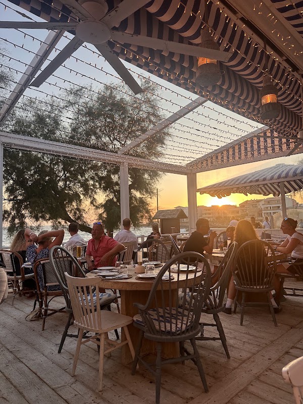 Cassai Sunset Club