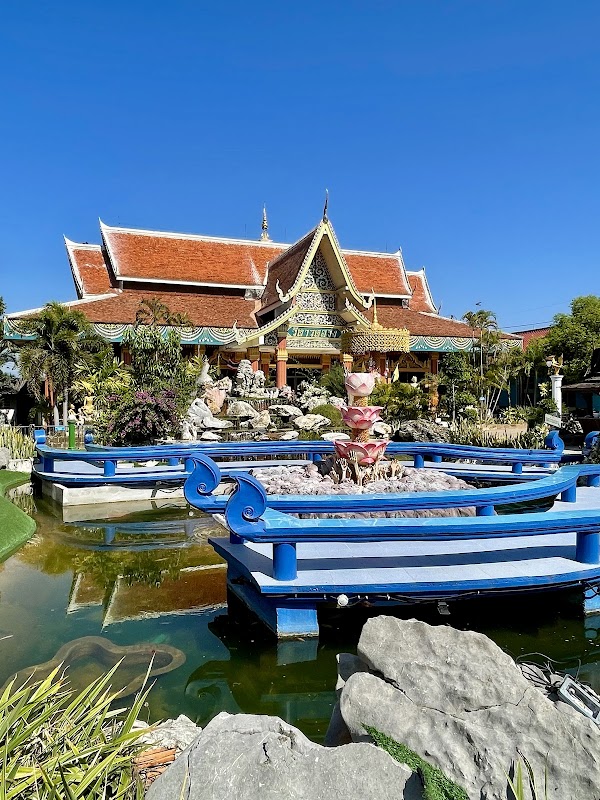 Wat Santi Nikhom 4