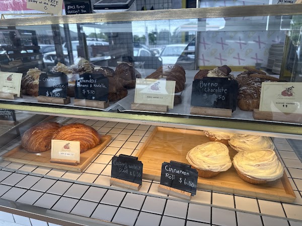 Croix Croissant Hillcrest 4
