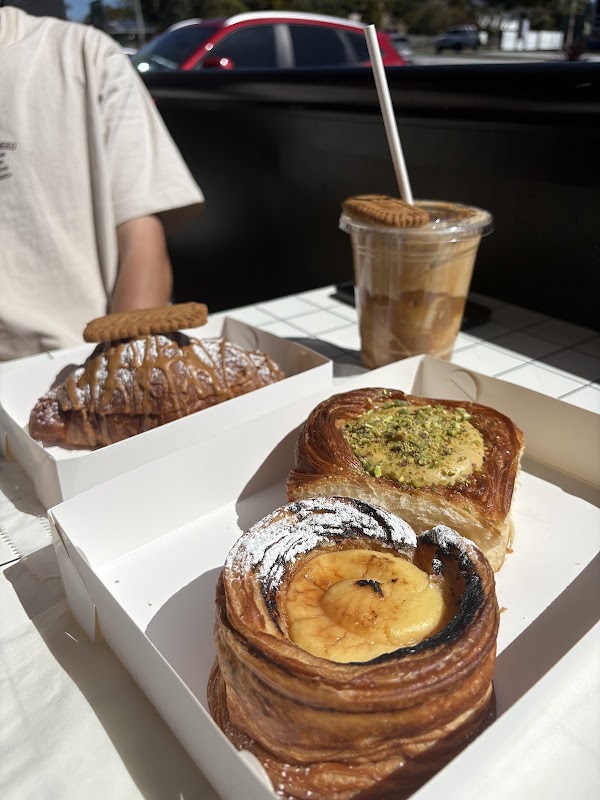 Croix Croissant Hillcrest 3