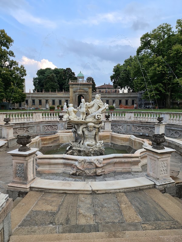 Villa Borromeo Visconti Litta 4