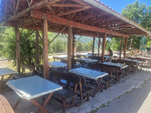 Kod Pera na Bukovicu 1