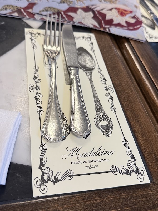 Madeleine 2