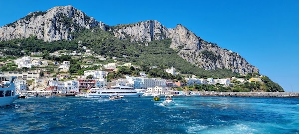 Capri 1