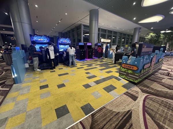 Entertainment Corner T4