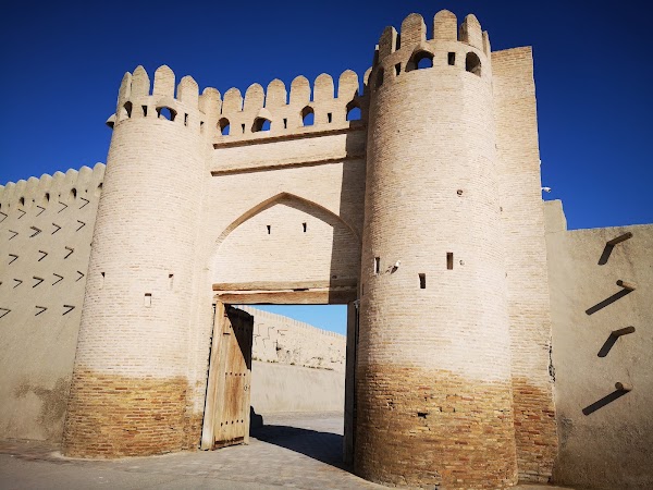 Wall of Bukhara 5