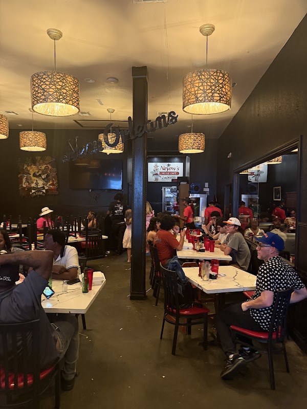 Neyow's Creole Café 5