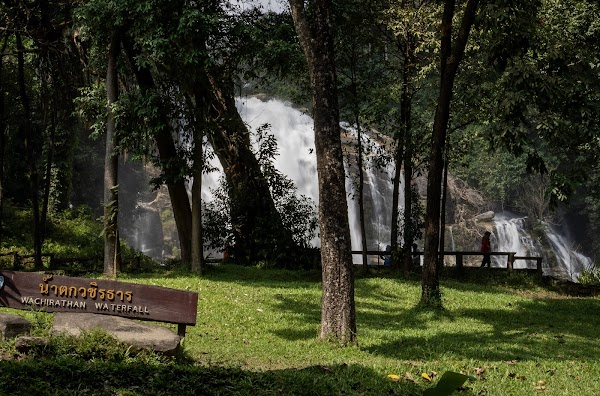 Wachirathan Waterfall 4
