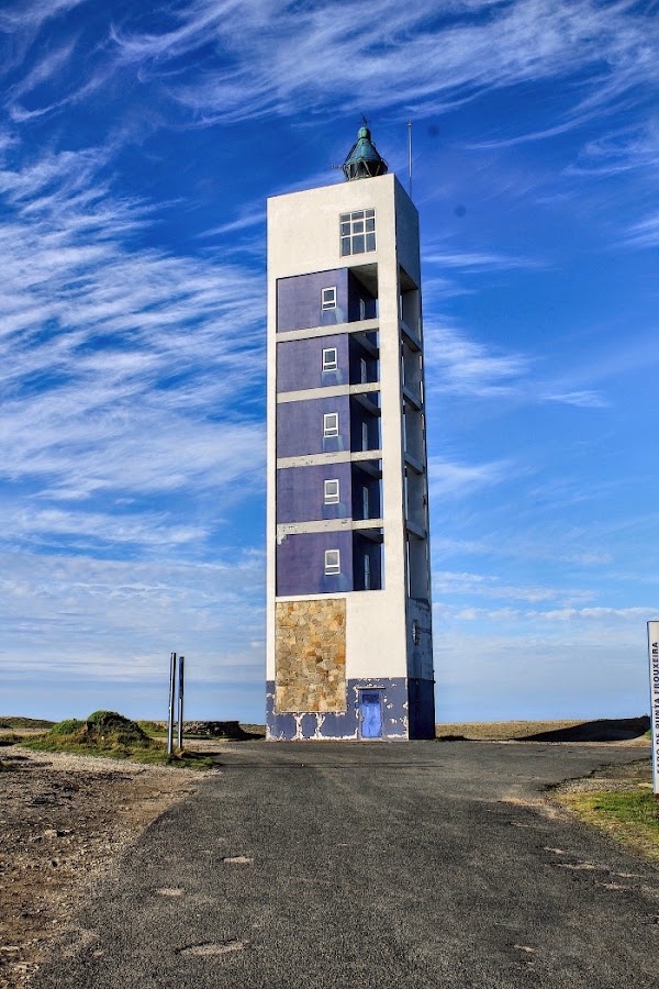 Faro de Punta Frouxeira 1