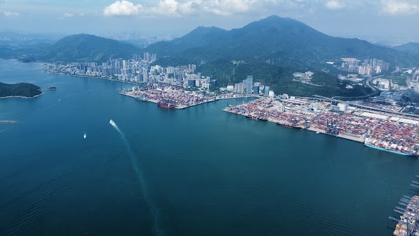 盐田国际集装箱码头