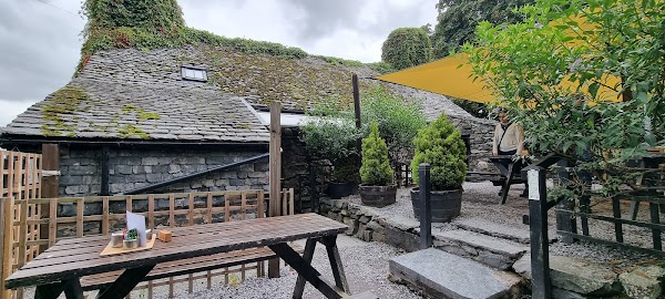 Tu Hwnt I'r Bont Tearooms