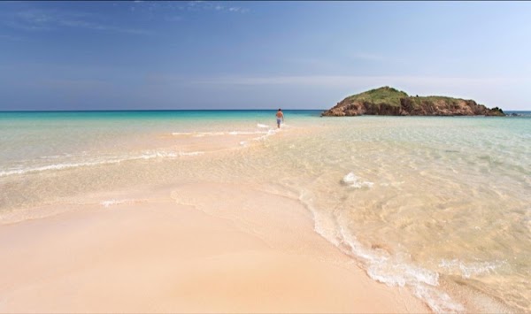 Su Giudeu Beach