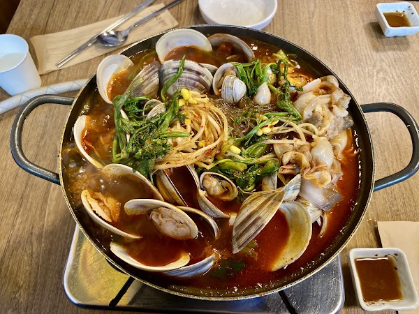 소원이네 조개불고기 & 조개전골