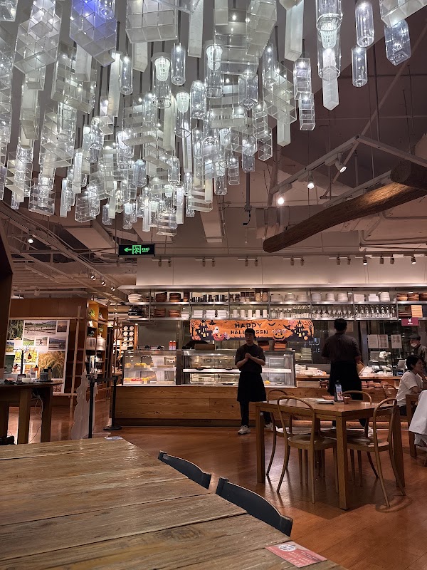Muji Diner 4