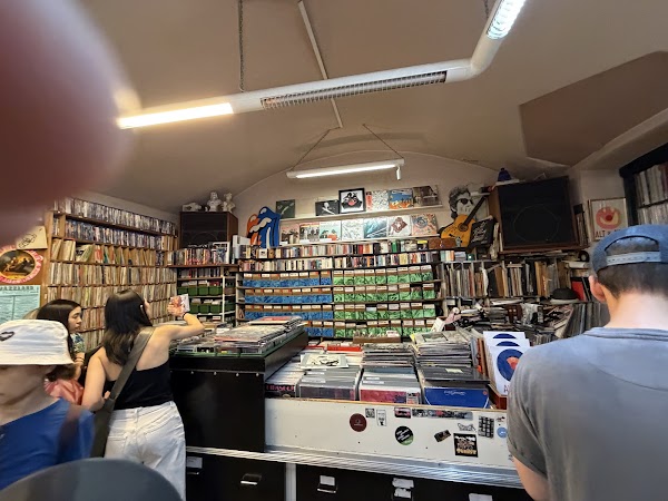 Alt & Neu Records 5