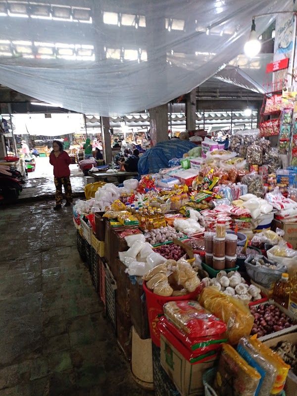 Dong Ba Market 4