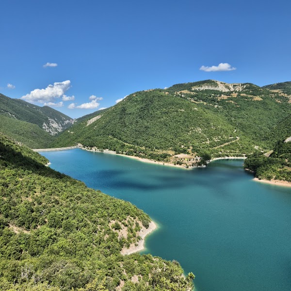 Lago di Fiastra