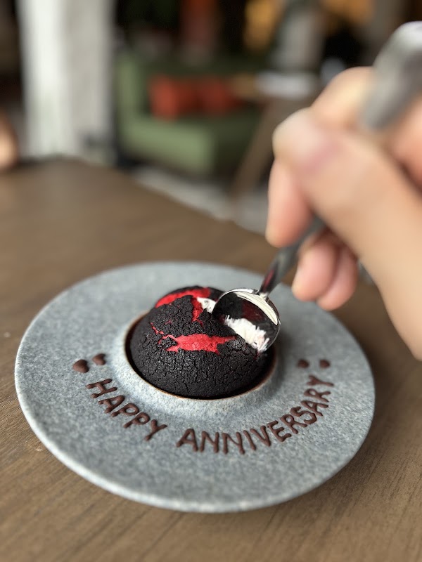 Lava Gastrobar & Grill 3
