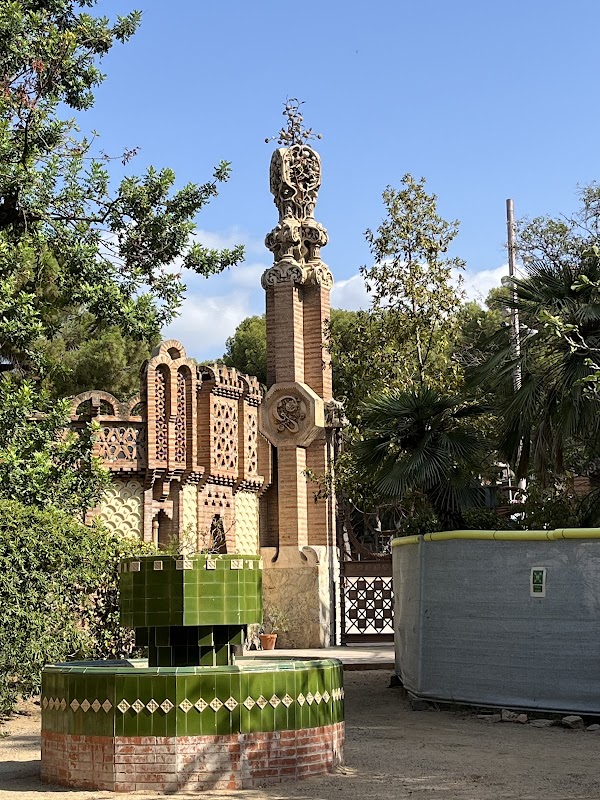 Güell Pavilions 2