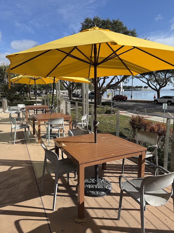 Cafe Clementine