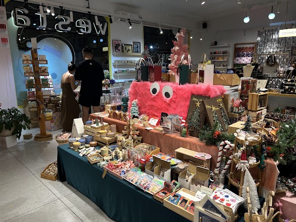 Vesta Lifestyle & Gifts - Flagship store 2