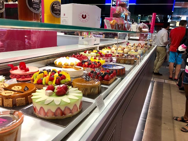 Les Halles de Lyon Paul Bocuse 4
