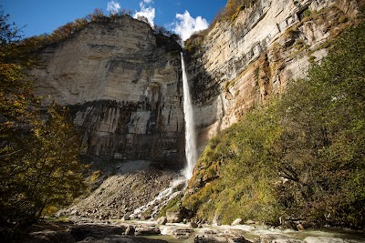Okatse (Kinchkha) Big Waterfall