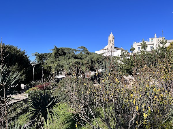 Villa Comunale "Franco Maria Luberto" 5