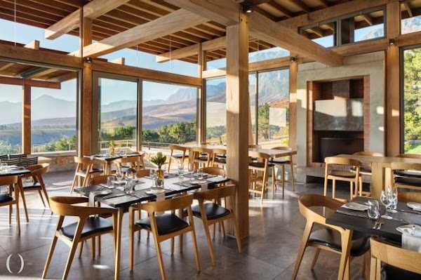 Idiom Restaurant & Idiom Wine Tasting Centre