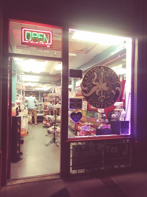 Capitola Candy Company 1