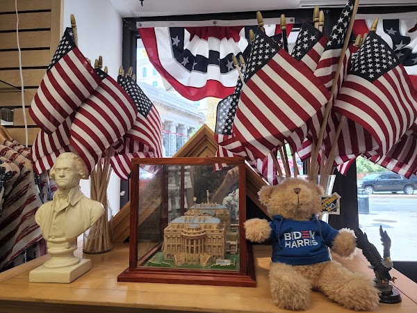 White House Gifts 3