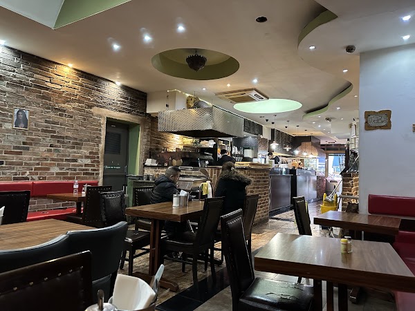 Soor Lebanese Cuisine 1