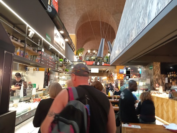 Mercato Centrale Stazione Termini - Cibo, servizi, abbigliamento ecc. 5