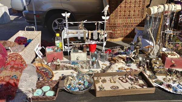 Santa Monica Antique & Vintage Market 4