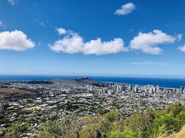 Tantalus Lookout - Puu Ualakaa State Park