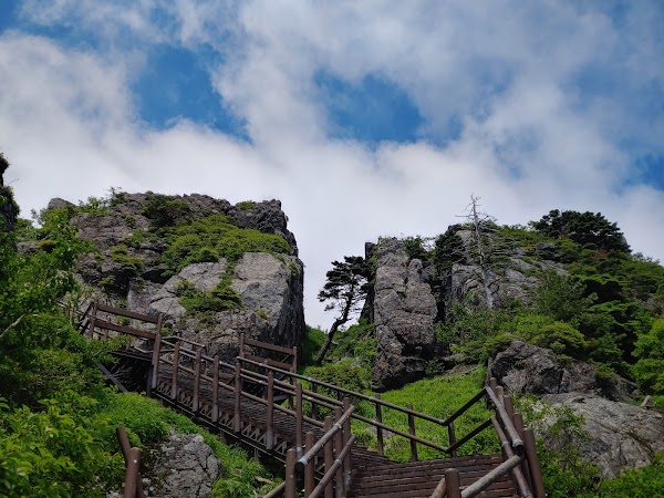 Jirisan Cheonwangbong Peak 2