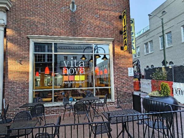 Vita Nova New York Style Pizza & Restaurant