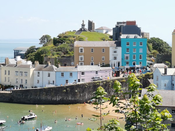 Wales 4