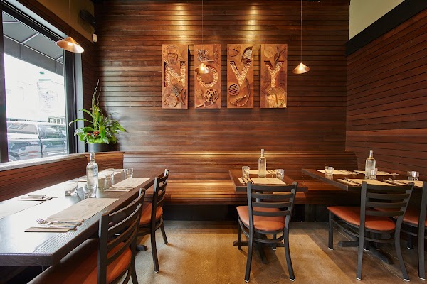 Novy Restaurant 1