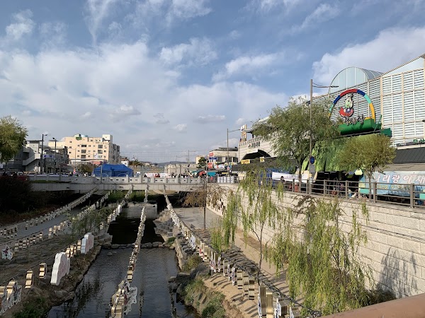 Suwon Yeongdong Market 2
