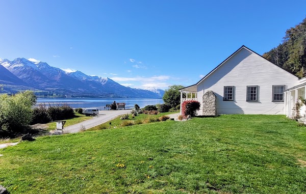 Kinloch Wilderness Retreat