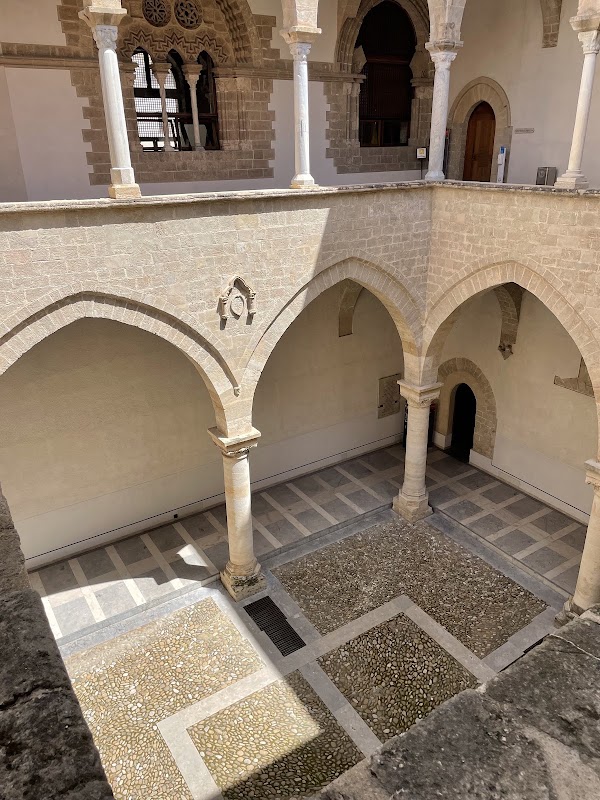 Palazzo Chiaramonte Steri 4