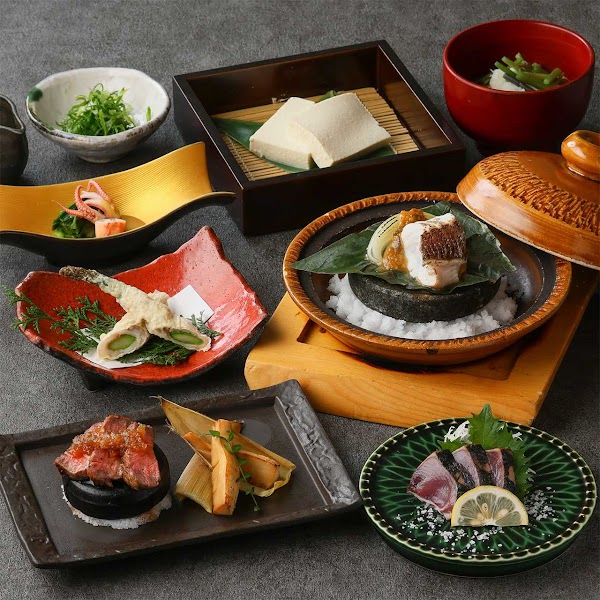 Dynamic Kitchen & Bar SUN OBP Twin Tower 6