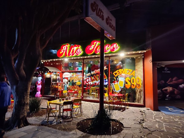 Alto Taco Insurgentes (Tacos, Litros y Miches) 1