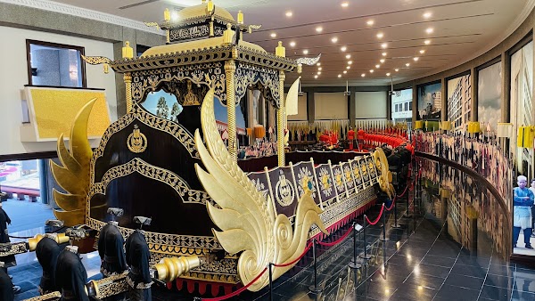 Royal Regalia Museum 2