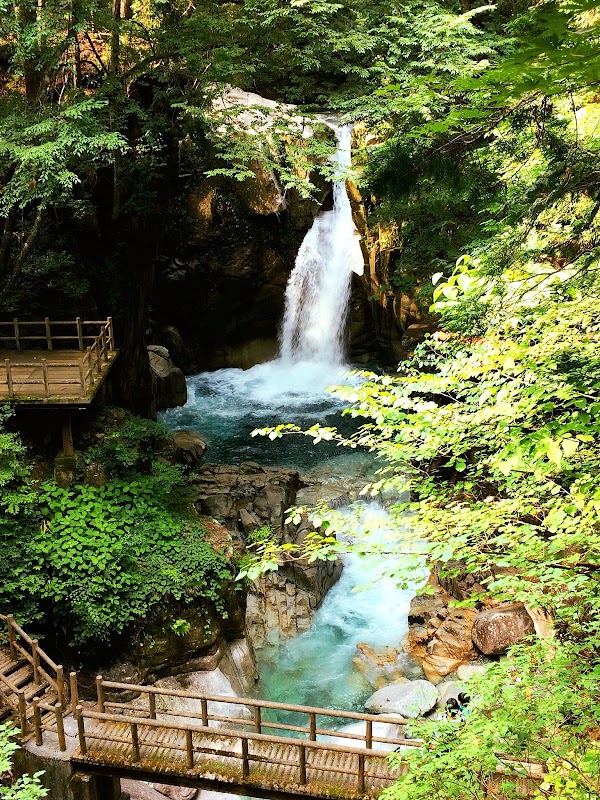 Ryujinno Falls 5
