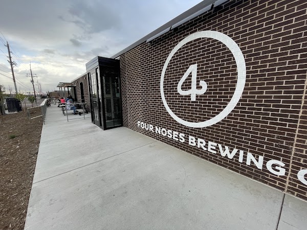 4 Noses Brewing Company 4